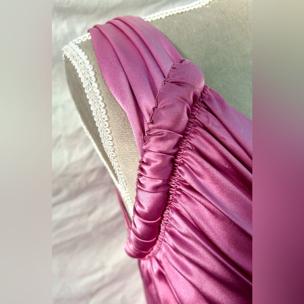 Badgley Mischka Rose Pink Knotted Silk Gown, Size 10 - Picture 5 of 16